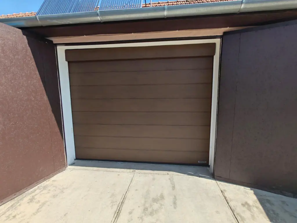 Garázskapu telepítés